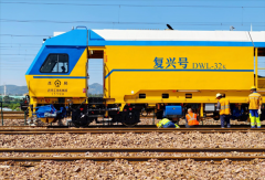 国产智能大型养机械配备首秀：功课效率提拔2